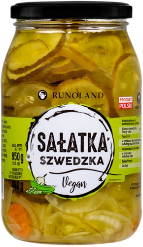 Sałatka-Szwedzka-z-ogorkow-cebuli-i-marchwi-Runoland.webp