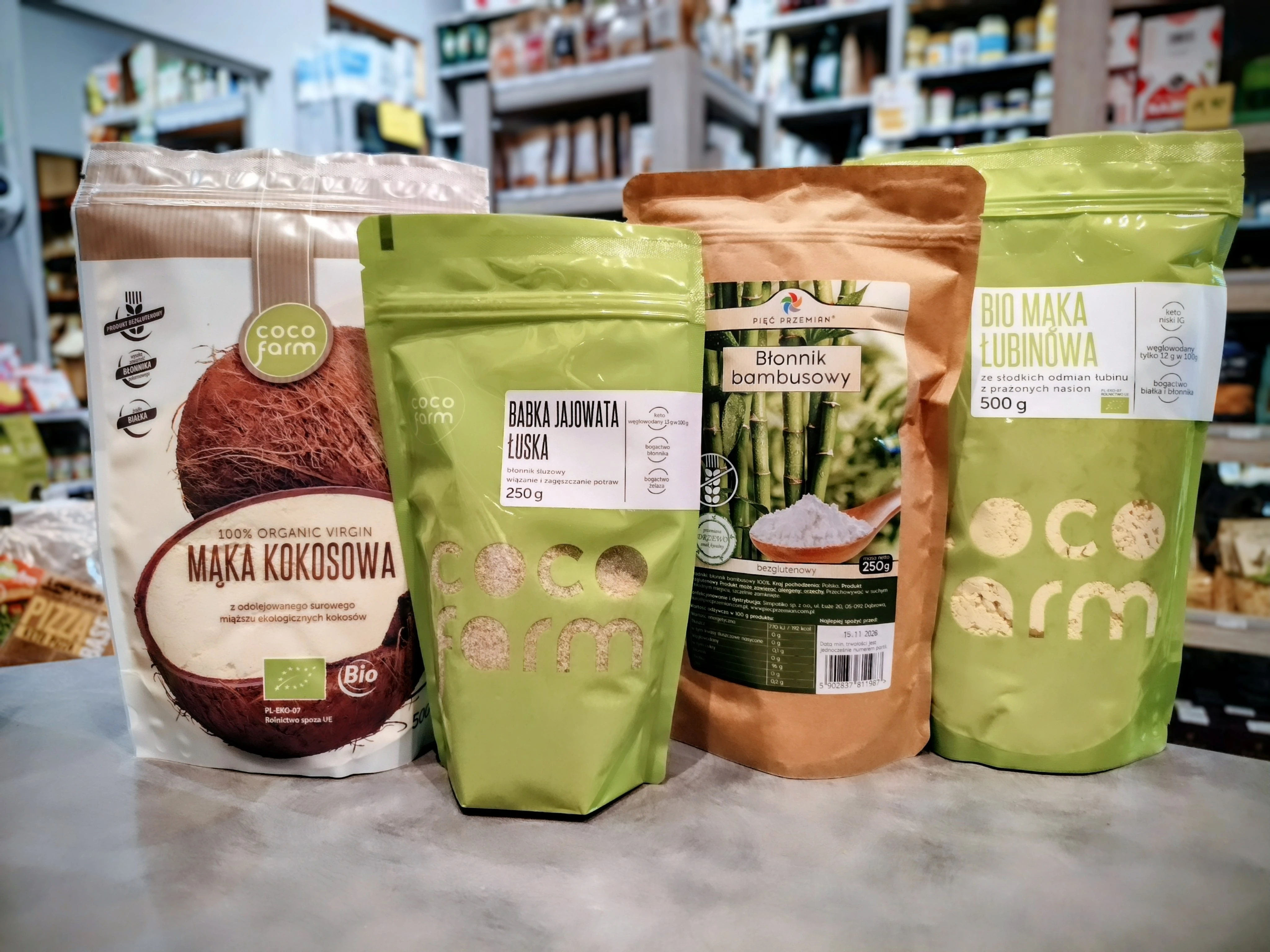 Keto składniki do wypieków: kluczowe produkty i mieszanki w diecie ketogenicznej