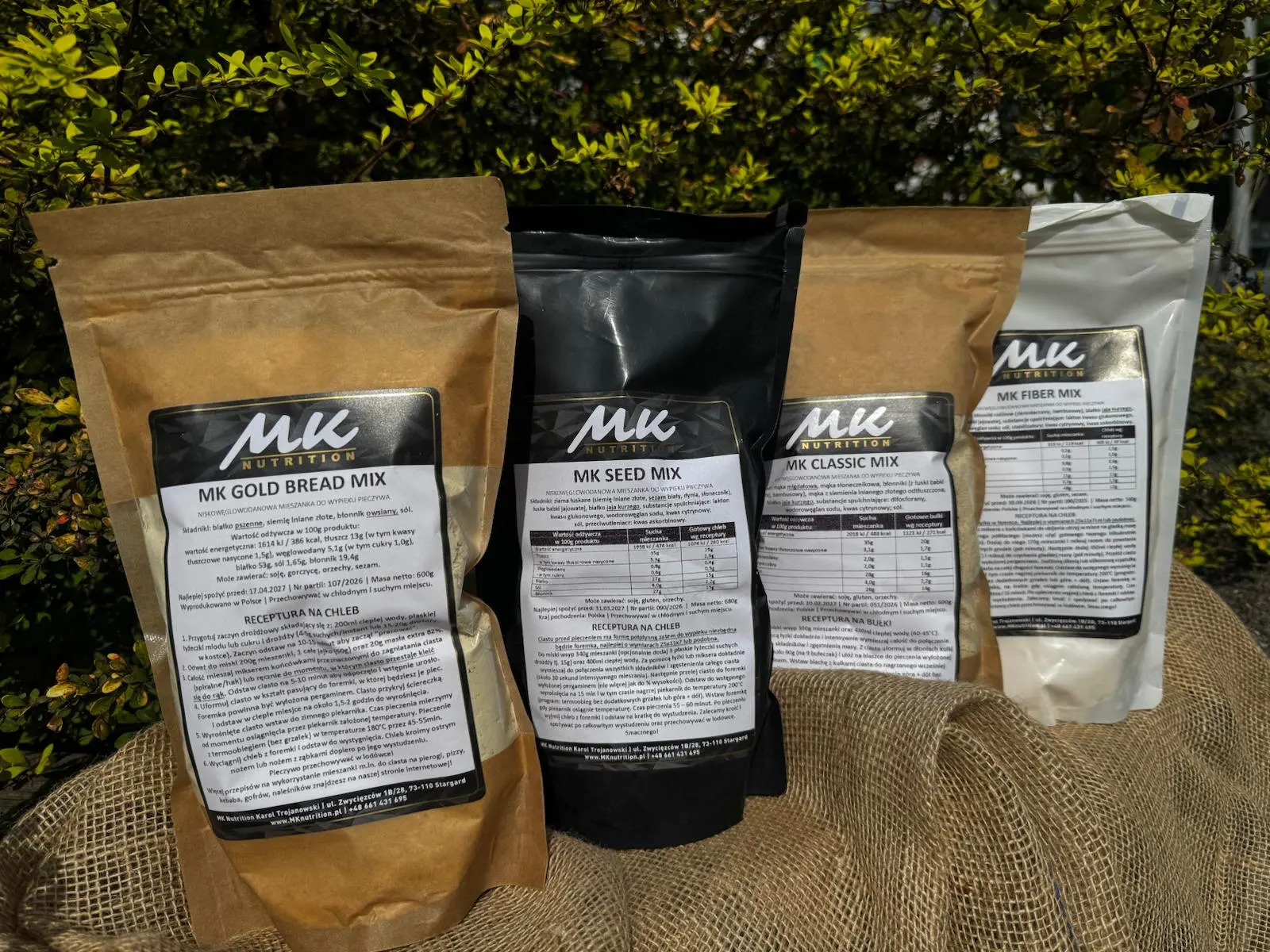 4 mieszanki KETO do wypieku MK Nutrition - jak upiec pieczywo niskowęglowodanowe w domu? Przepisy